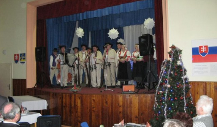 Posedenie pod jedličkou 2016