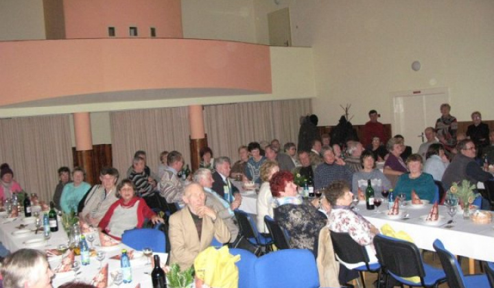 Posedenie pod jedličkou 2016