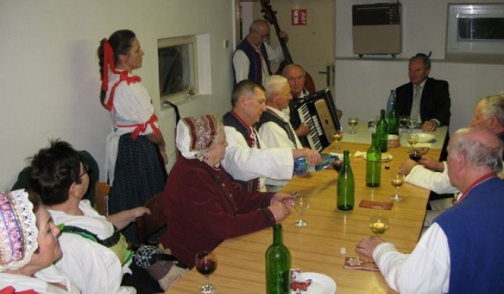 Posedenie pod jedličkou 2016