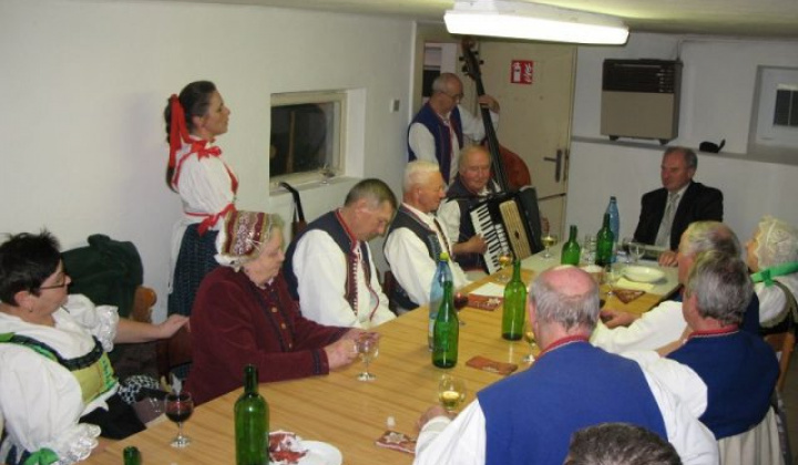 Posedenie pod jedličkou 2016