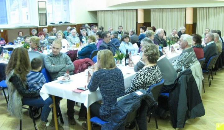 Posedenie pod jedličkou 2016