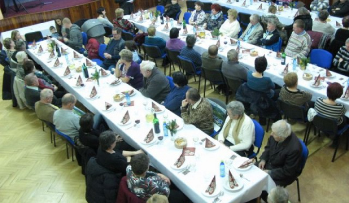 Posedenie pod jedličkou 2016
