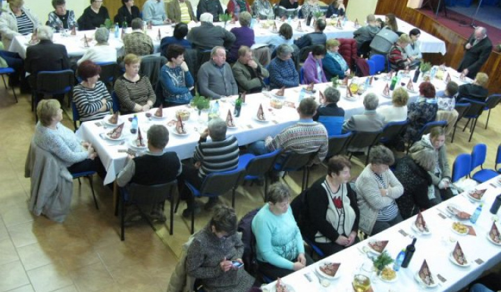 Posedenie pod jedličkou 2016